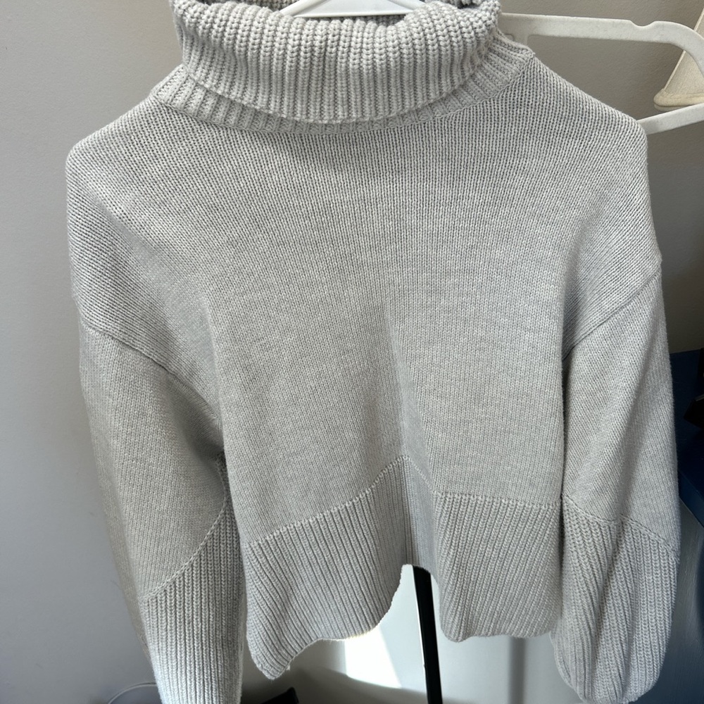 Grey sweater